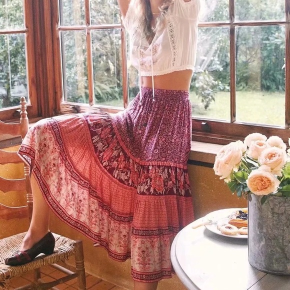 Boho Chic Gypsy Floral Print Maxi Skirt - Picture 1 of 4